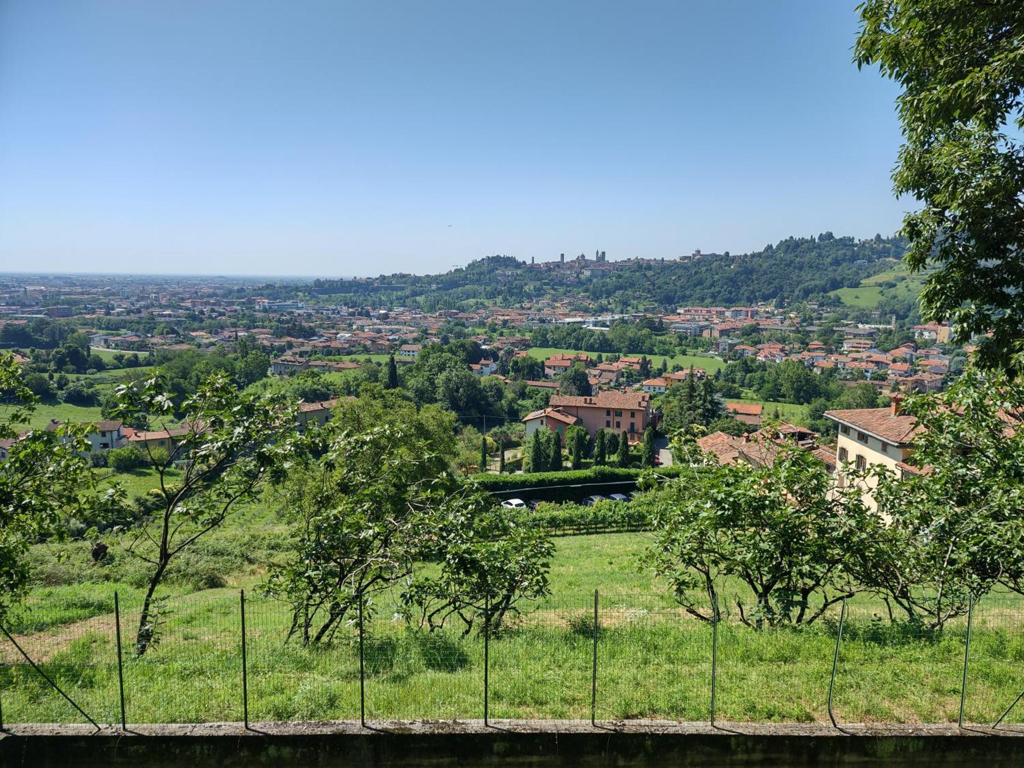 Aminta Apartment Bergamo Buitenkant foto